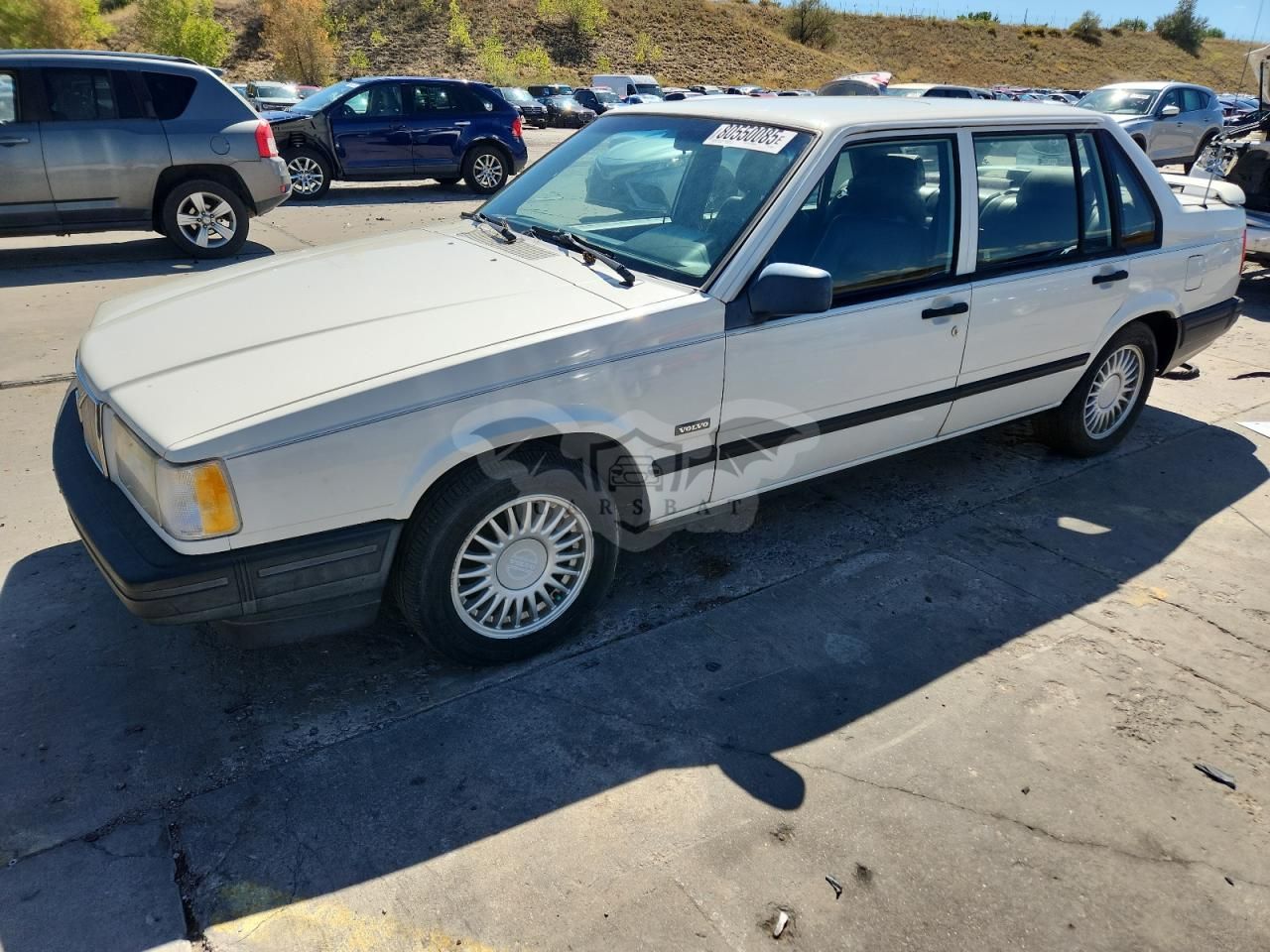 Volvo 940 2.3L 4 1993