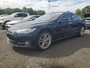 Tesla Model S 2014