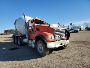 Mack 700 CV700 11.9L 6 2007