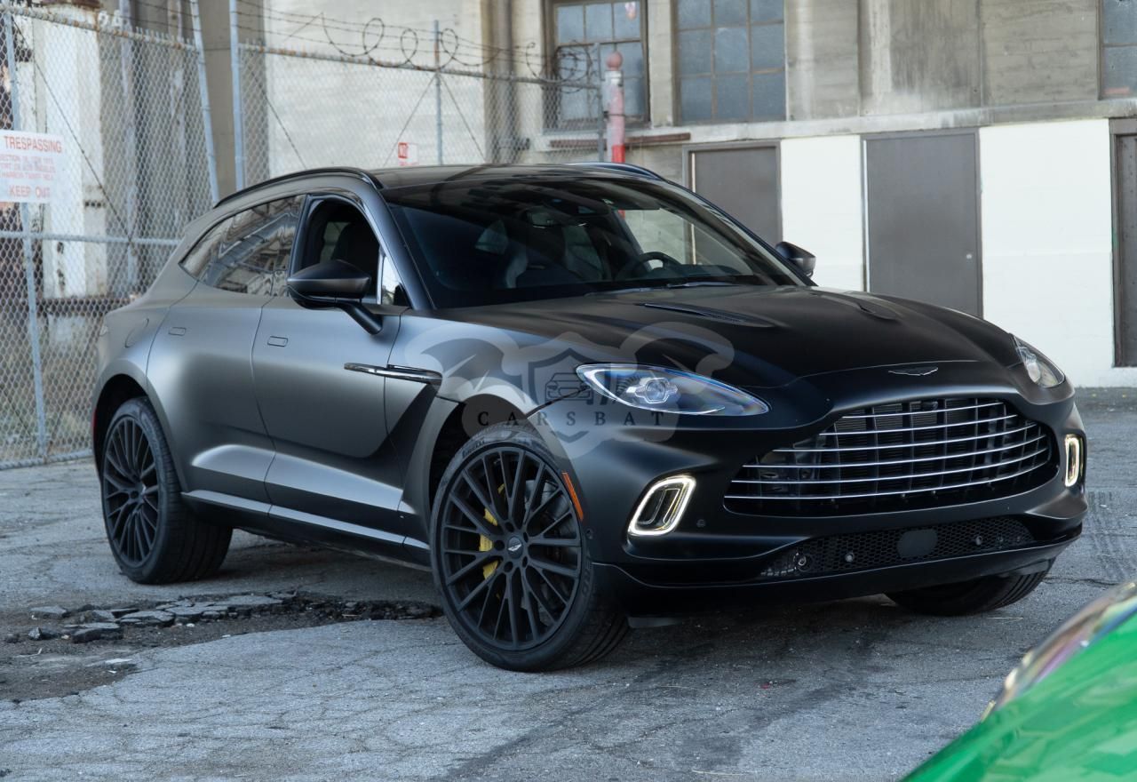 Aston Martin DBX 4.0L 8 2022