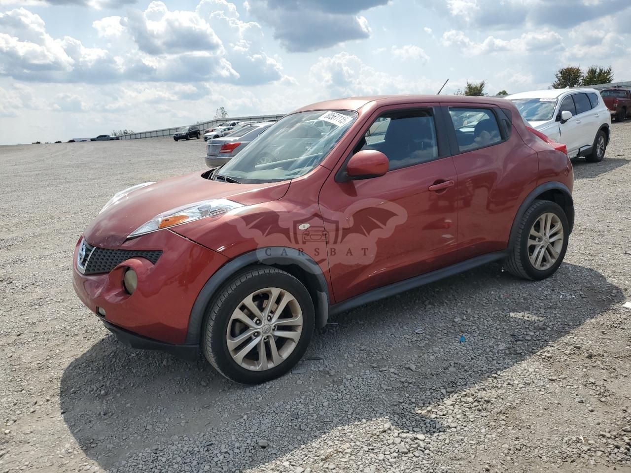Nissan Juke S 1.6L 4 2013