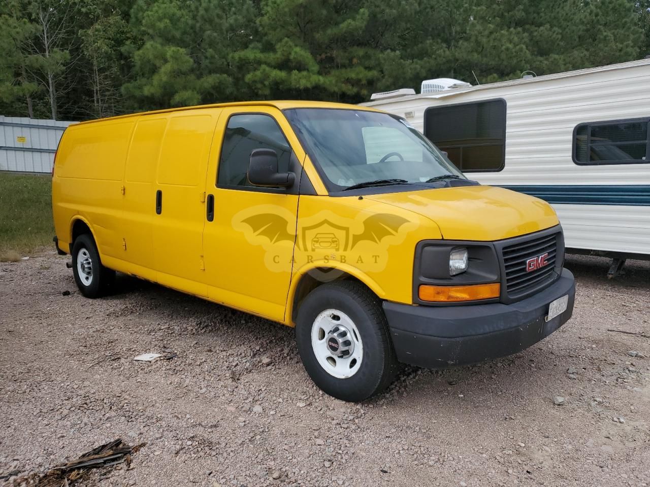 GMC Savana G2500 4.8L 8 2011