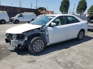 Toyota Camry L 2.5L 4 2014