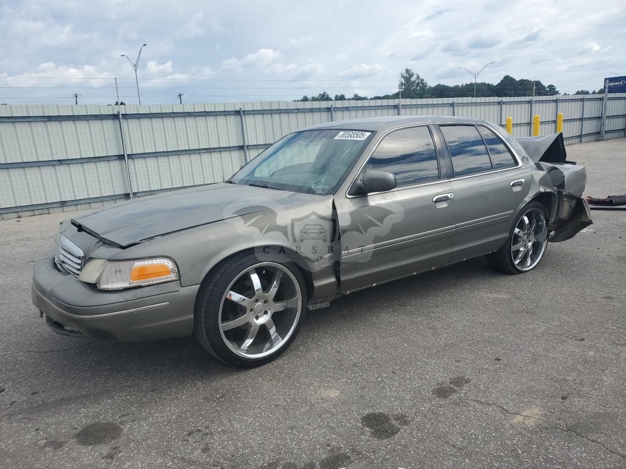 Ford Crown 4.6L 8 2000