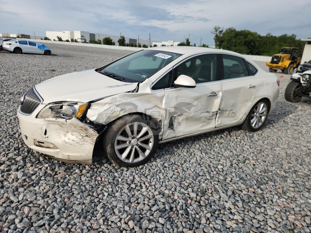 Buick Verano CONVENIENCE 2.4L 4 2013