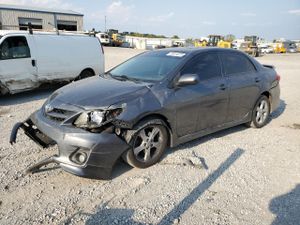 Toyota Corolla BASE 1.8L 4 2011