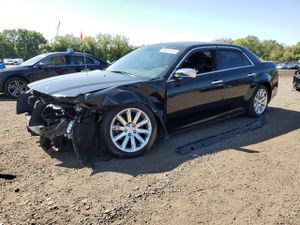 Chrysler 300 LIMITED 3.6L 6 2012