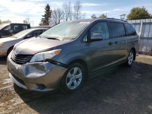 Toyota Sienna 3.5L 6 2011