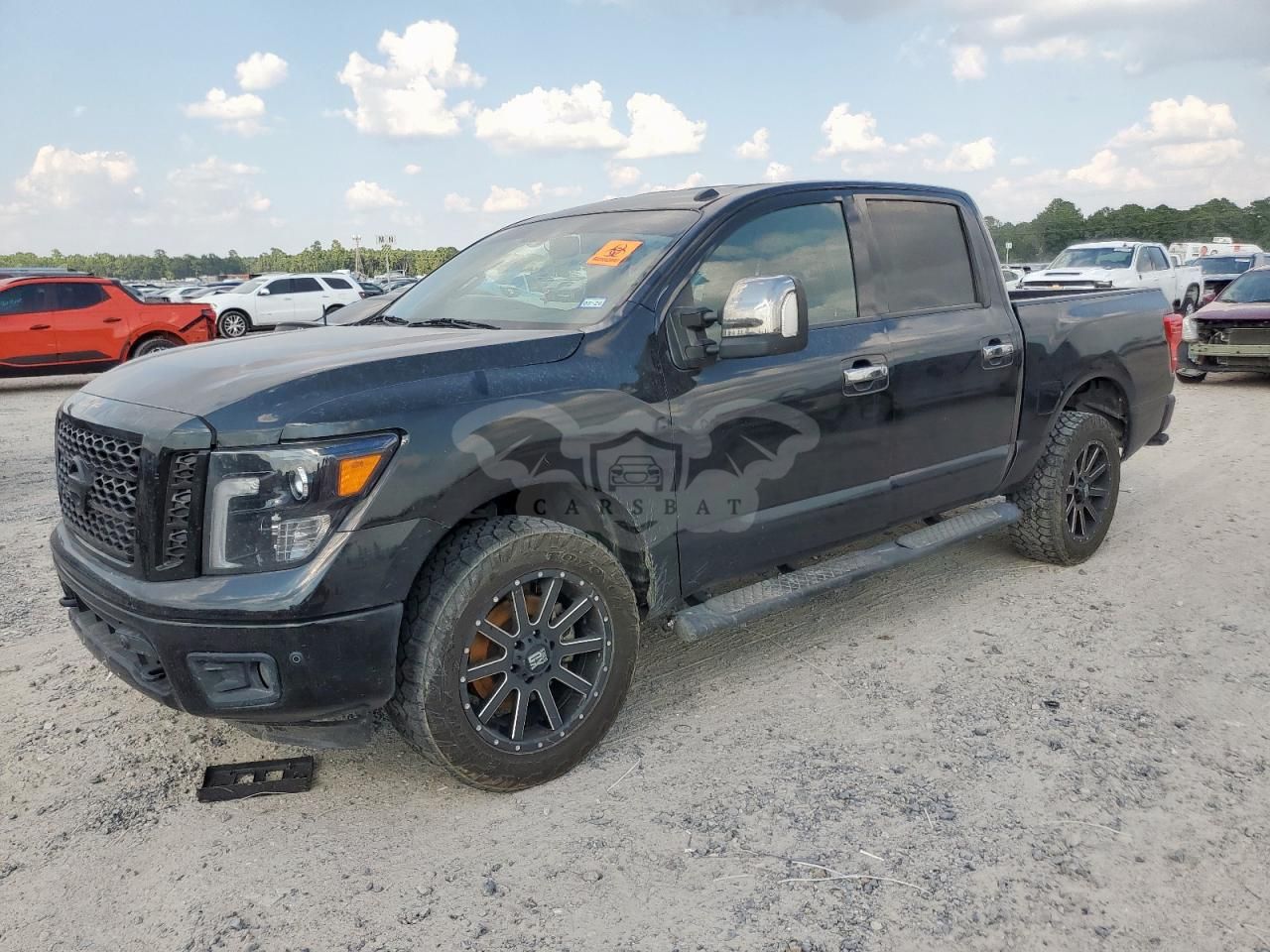 Nissan Titan SV 5.6L 8 2019