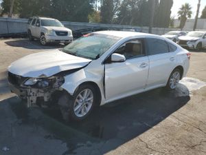 Toyota Avalon BASE 3.5L 6 2014