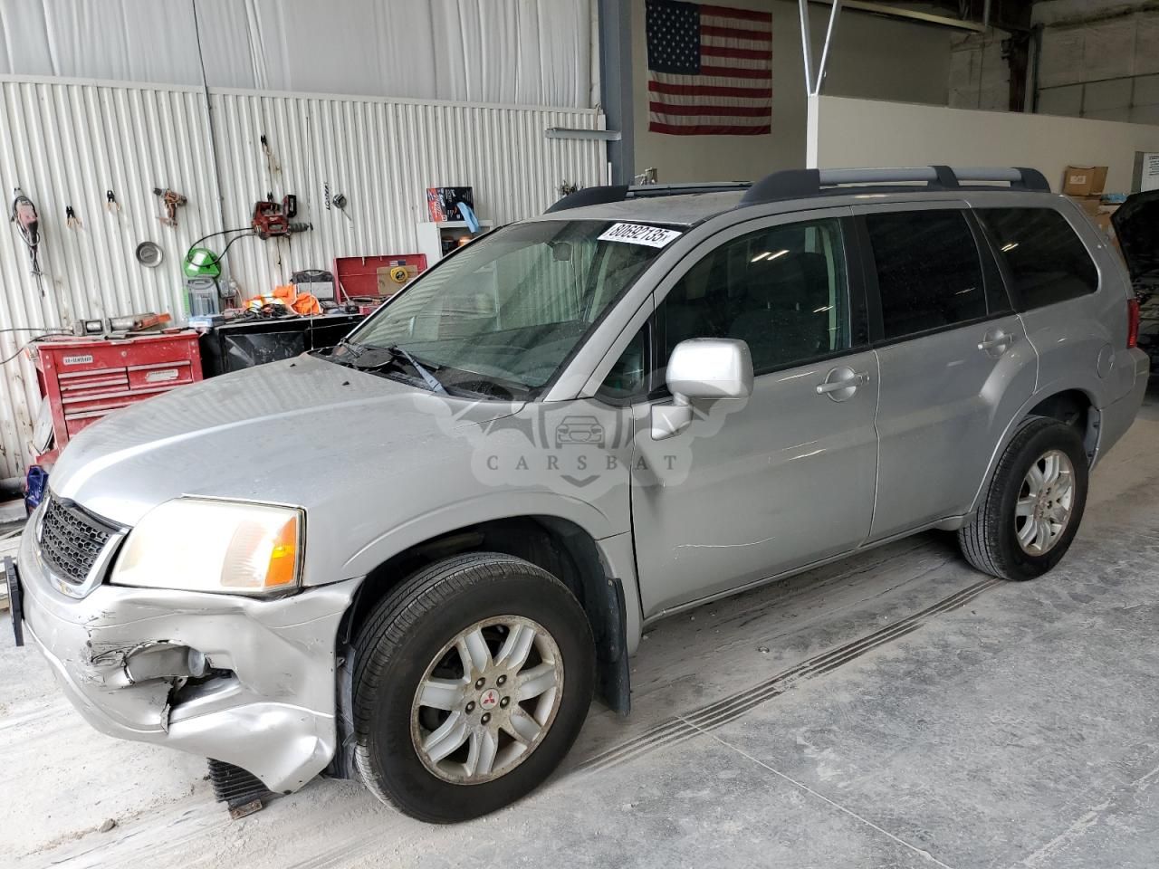 Mitsubishi Endeavor LS 3.8L 6 2011
