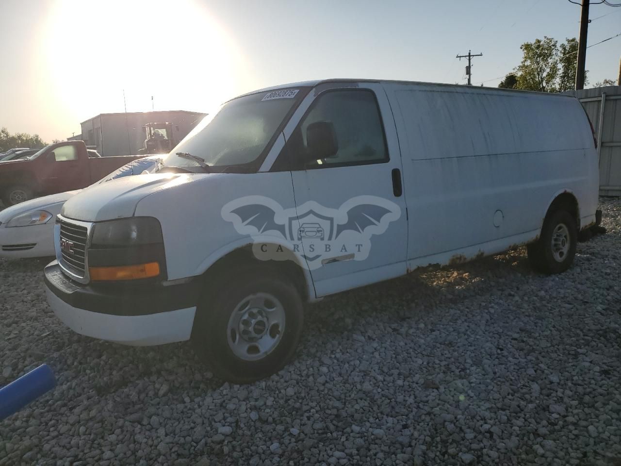 GMC Savana G2500 4.8L 8 2005