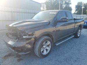 RAM 1500 SPORT 5.7L 8 2015
