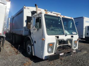Mack 600 LEU600 10.8L 6 2012