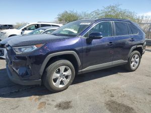 Toyota Rav4 XLE 2.5L 4 2019