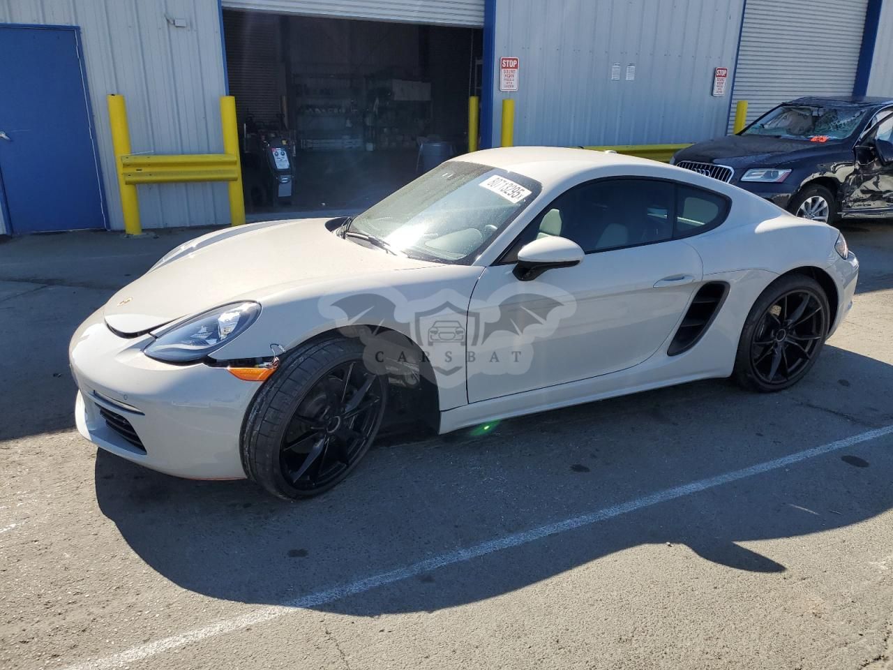 Porsche Cayman 2.0L 4 2018