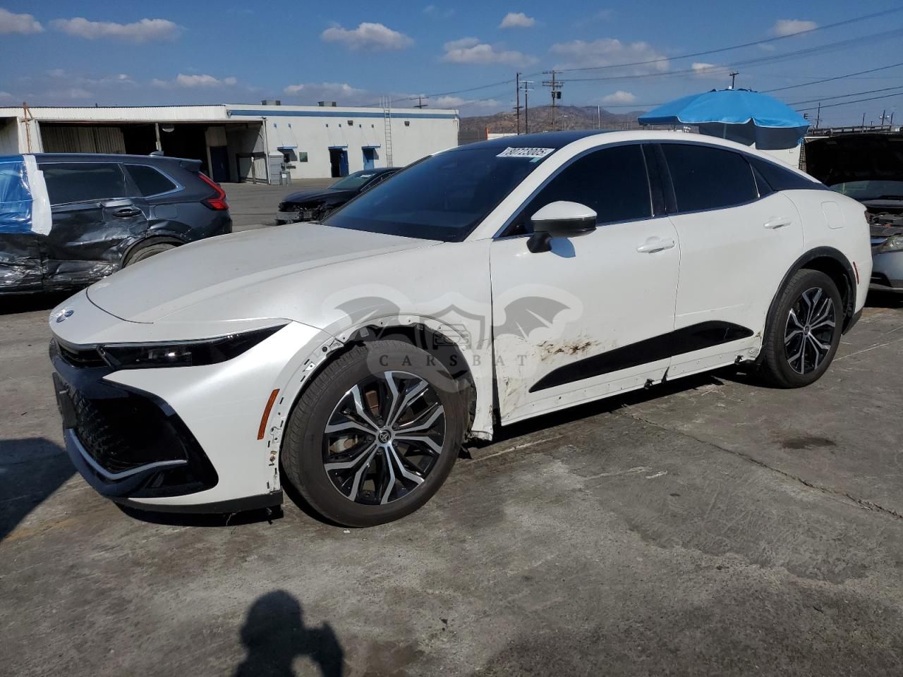 Toyota Crown XLE 2.5L 4 2023
