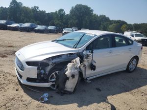 Ford Fusion SE 2.5L 4 2015