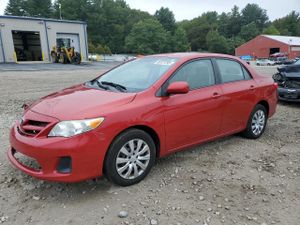 Toyota Corolla BASE 1.8L 4 2012