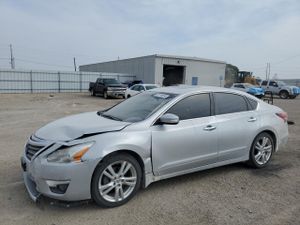 Nissan Altima 3.5S 3.5L 6 2014