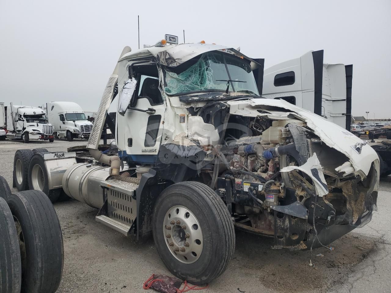 Mack 600 12.7L 6 2015