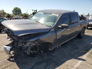 RAM 1500 SLT 3.0L 6 2015