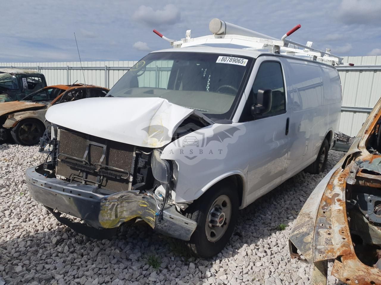 GMC Savana G2500 4.8L 8 2015