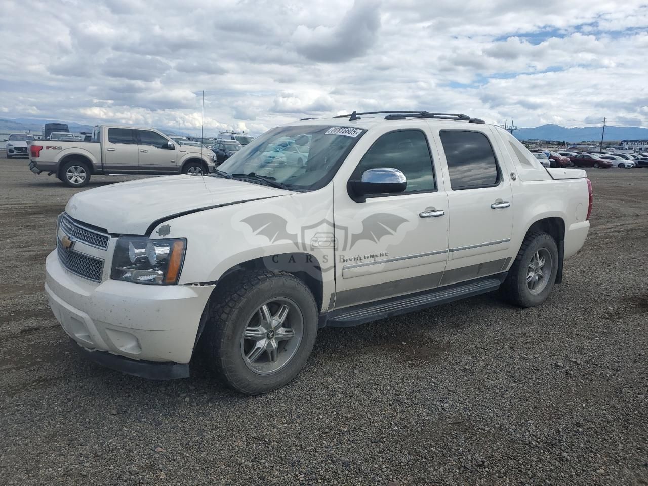 Chevrolet Avalanche LTZ 5.3L 8 2013