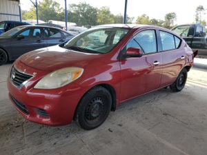 Nissan Versa S 1.6L 4 2014