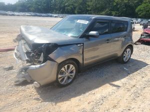 Kia Soul + 2.0L 4 2015