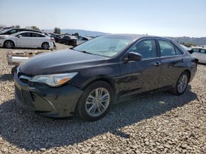 Toyota Camry LE 2.5L 4 2015
