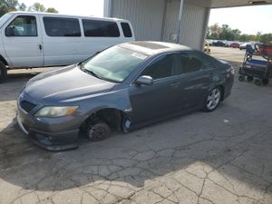 Toyota Camry BASE 2.5L 4 2011