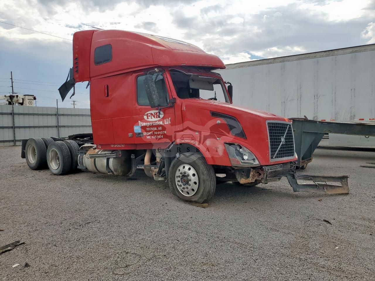 Volvo VNL 15.0L 6 2010
