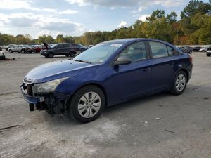 Chevrolet Cruze LS 1.8L 4 2013