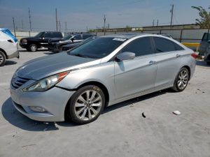 Hyundai Sonata SE 2.4L 4 2011