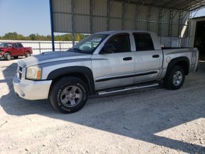 Dodge Dakota QUAD SLT 4.7L 8 2006