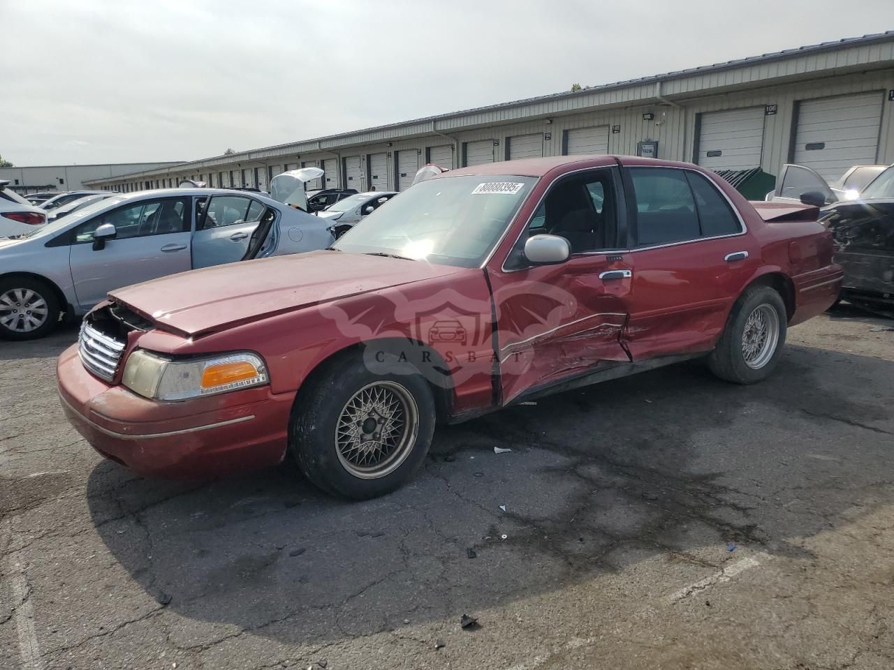 Ford Crown 4.6L 8 2001