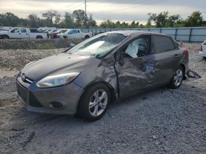 Ford Focus SE 2.0L 4 2014
