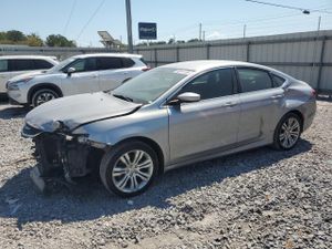 Chrysler 200 LIMITED 2.4L 4 2015
