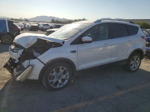 Ford Escape TITANIUM 2.0L 4 2014