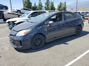 Toyota Prius 1.8L 4 2015