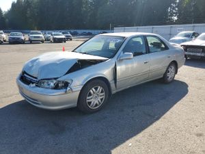 Toyota Camry CE 2.2L 4 2001