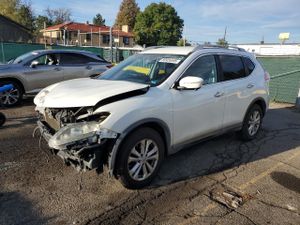 Nissan Rogue S 2.5L 4 2015