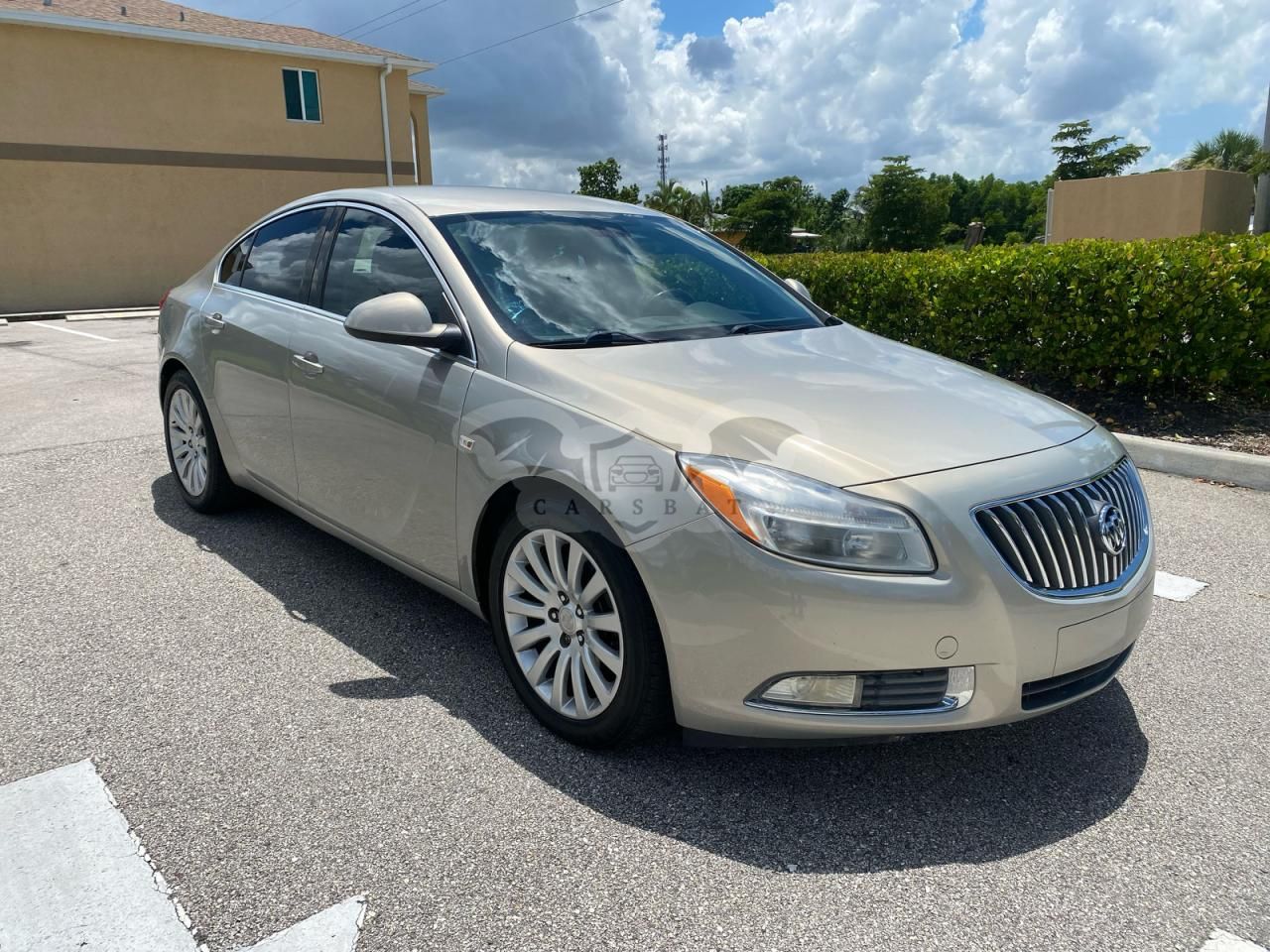 Buick Regal CXL 2.0L 4 2011