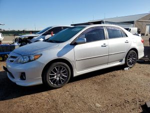 Toyota Corolla BASE 1.8L 4 2012
