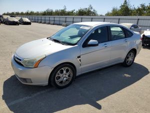 Ford Focus SE 2.0L 4 2008