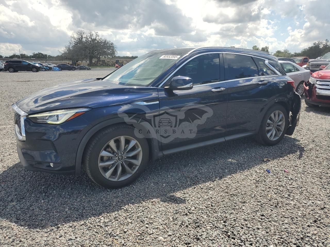 Infiniti QX50 LUXE 2.0L 4 2021