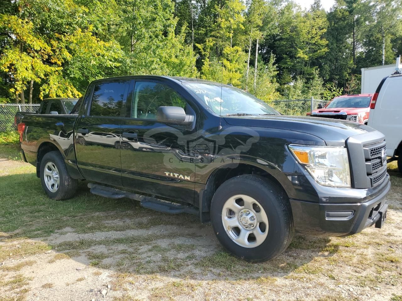 Nissan Titan S 5.6L 8 2021