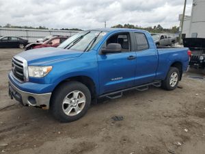 Toyota Tundra DOUBLE CAB SR5 4.6L 8 2010