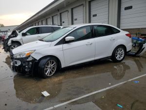 Ford Focus SE 2.0L 4 2015